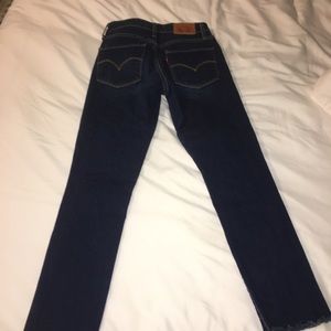 Levi’s skinny jeans